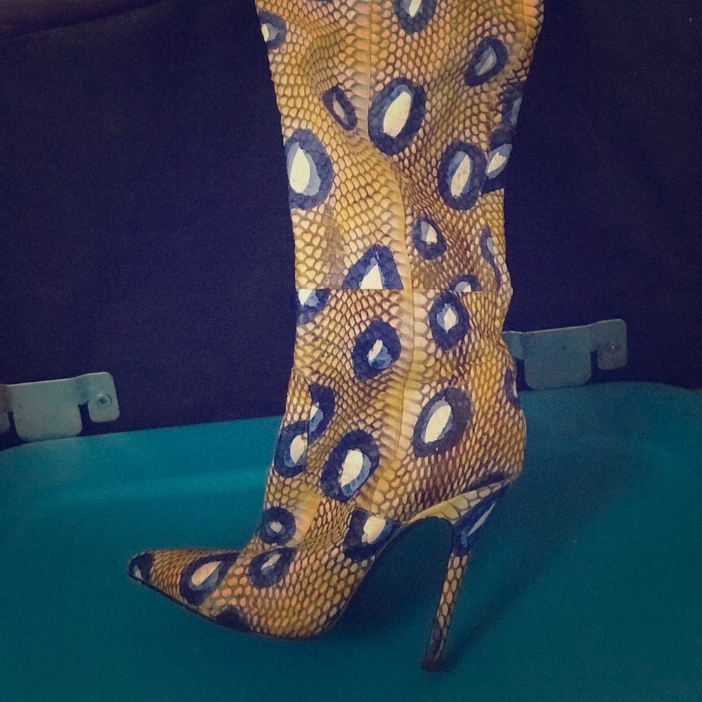 Heel boot